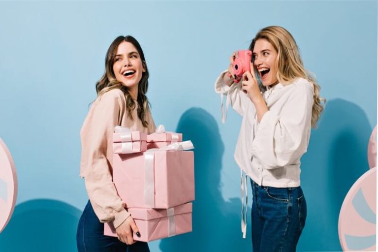 lookwhatmomfound giveaways